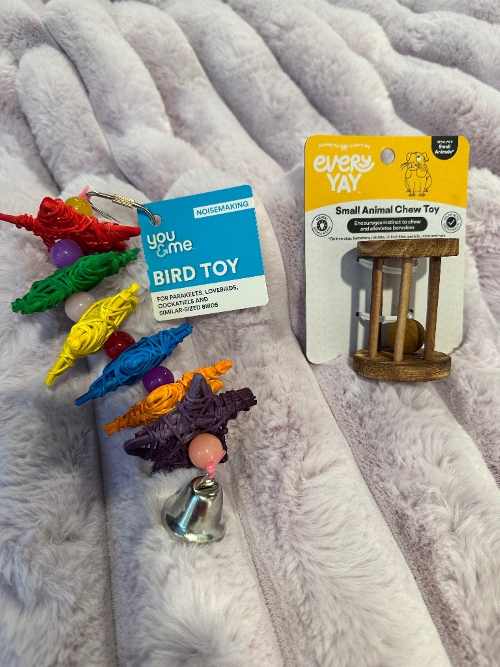 NWT Set of 2 Small Animal TOYS BELL Bird Parakeet Parrot Rabbit Hermit Crab Star